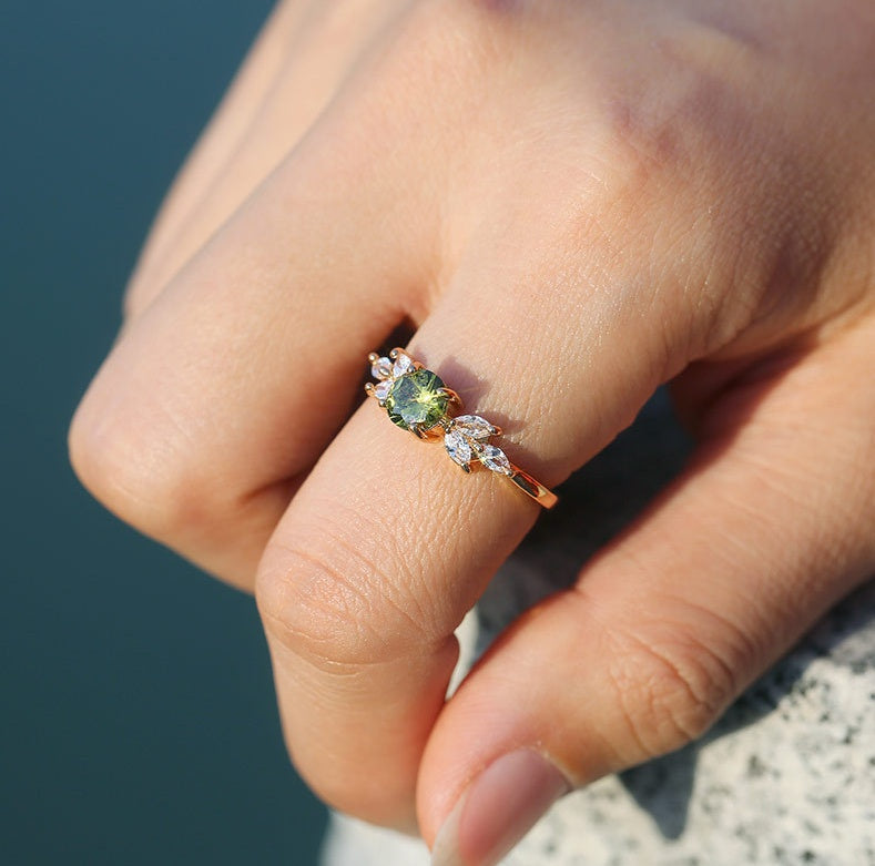 Emerald-Di Ring