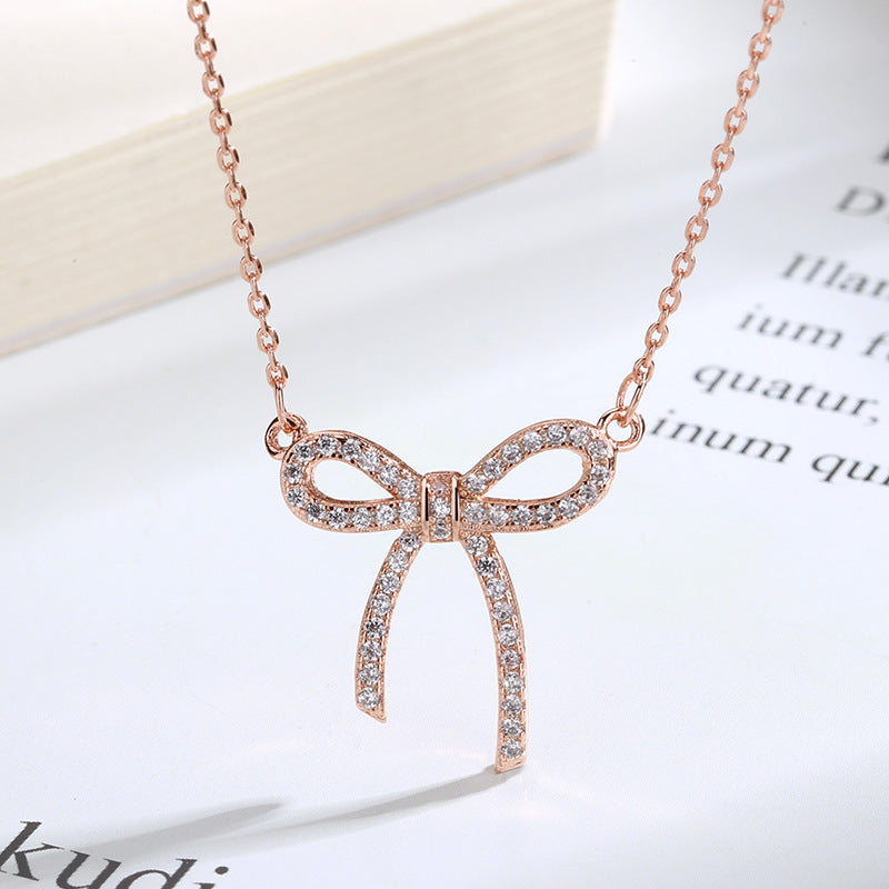 Bow-style Necklace