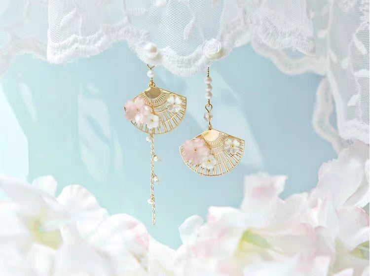 Vintage Fan Earring