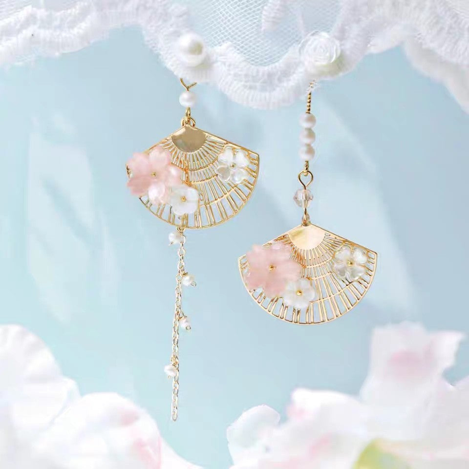 Vintage Fan Earring