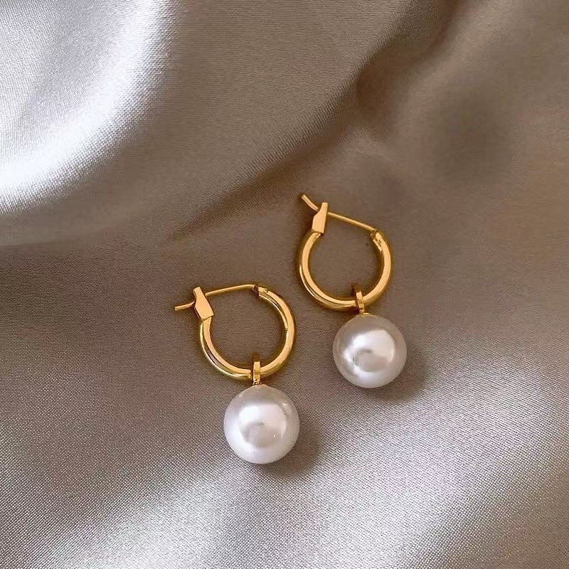 Zircon Stud Earring
