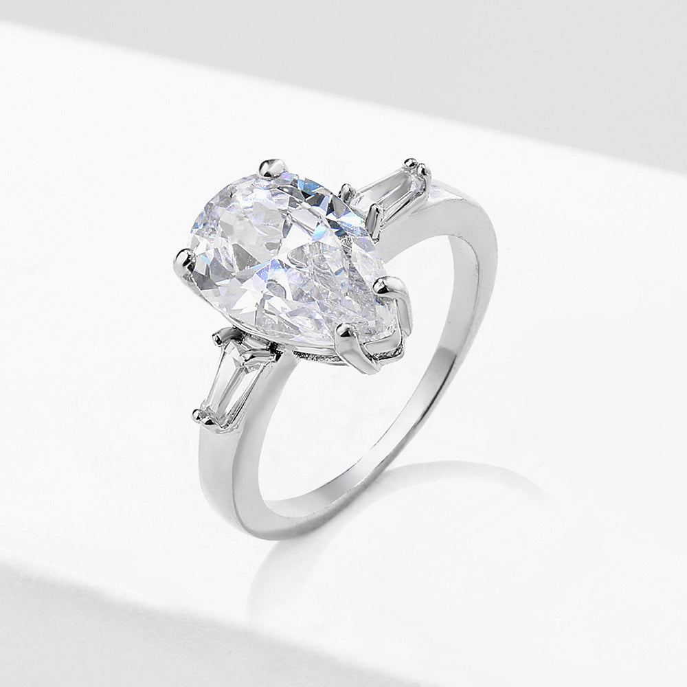 Gemstone Shine Ring