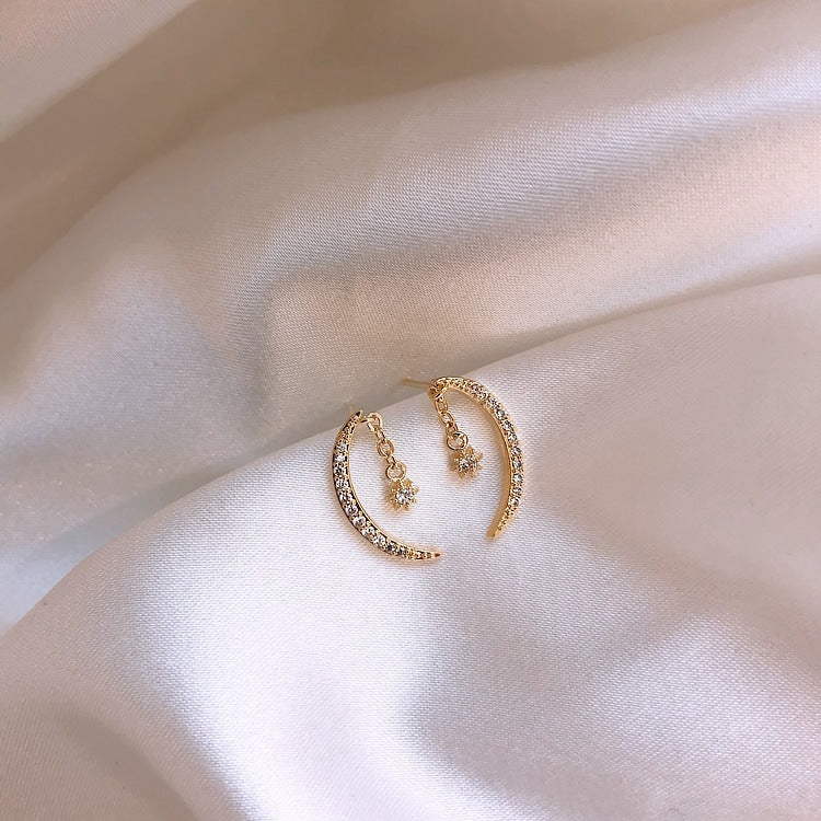 Moon Zircon Earring