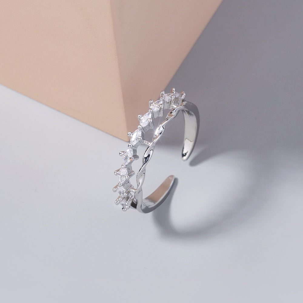 Luxury Glint Ring