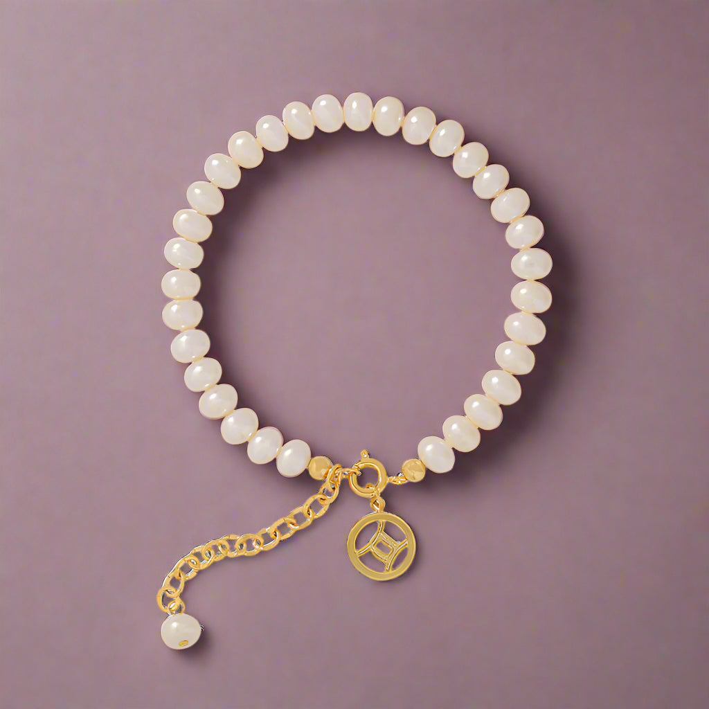 Fashion Personality Gold-plated Pearl Bracelet Women