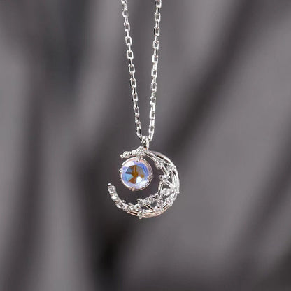 Dream Moon Necklace