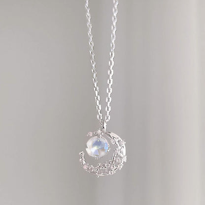 Dream Moon Necklace