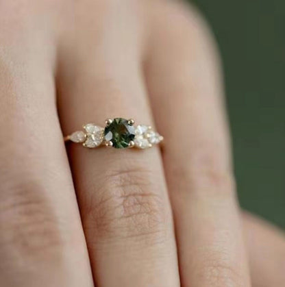 Emerald-Di Ring