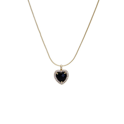 Women's Retro Light Luxury Black Love Heart Necklace