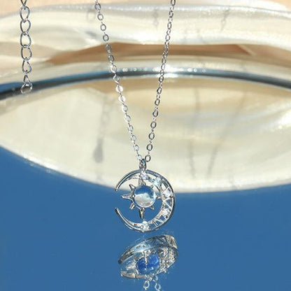 Dream Moon Necklace